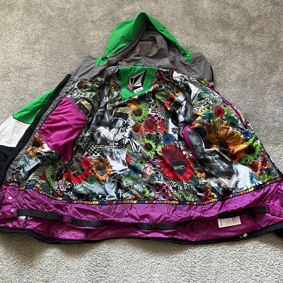 Volcom Nimbus Snowboard/Ski Jacket L/XL - Picture 3 of 5